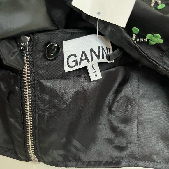 GANNI NWT SSENSE Embroidered Crop top in green and black. Size EU 40 / US 8 - Picture 8 of 11